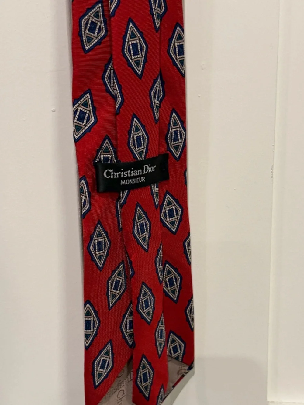 Christian Dior Silk Men's‎ Tie Necktie Red Geometric Made in USA Italy Vintage